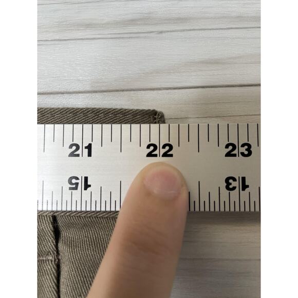 Haggar Pants Mens 44x30 Bark Freedom Khaki Pleated Classic Fit Wrinkle Free - Picture 4 of 11